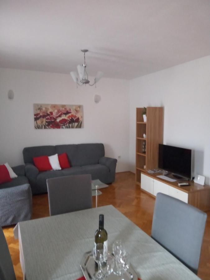 Apartman Teklic Kastela Ngoại thất bức ảnh