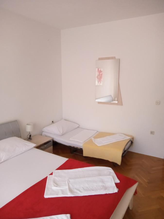 Apartman Teklic Kastela Ngoại thất bức ảnh