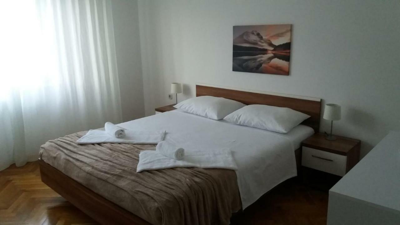 Apartman Teklic Kastela Ngoại thất bức ảnh