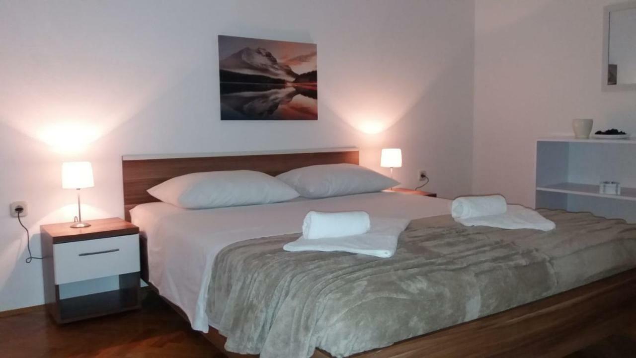 Apartman Teklic Kastela Ngoại thất bức ảnh