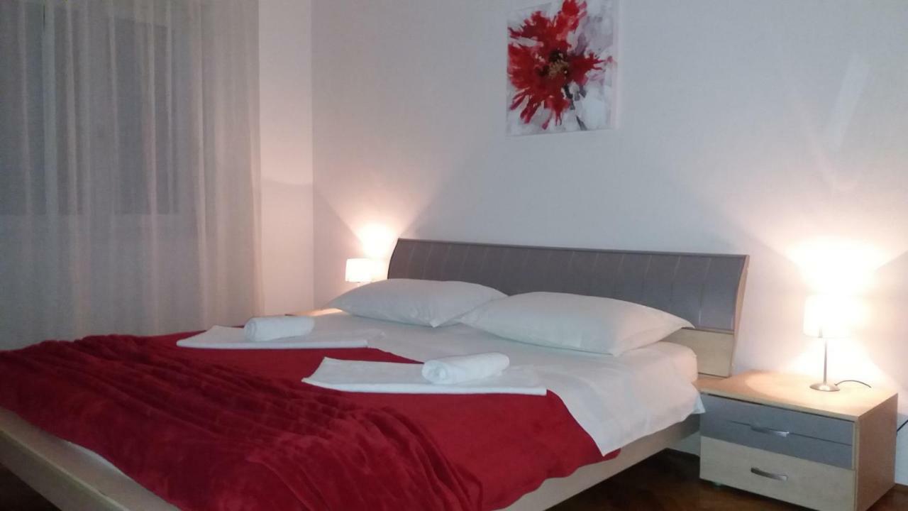 Apartman Teklic Kastela Ngoại thất bức ảnh