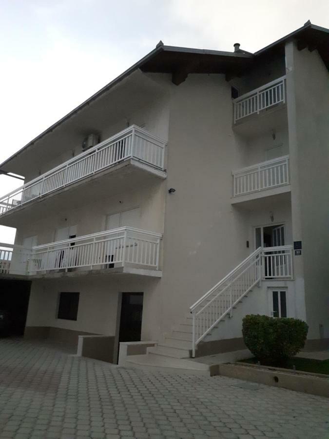 Apartman Teklic Kastela Ngoại thất bức ảnh